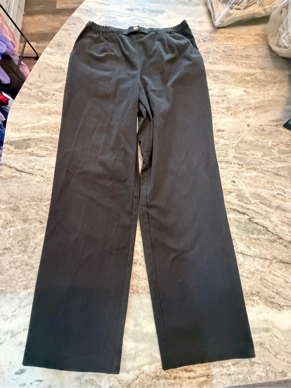 The Tog Shop Size 10 Black Pull On Straight Leg Elastic Waist Pants